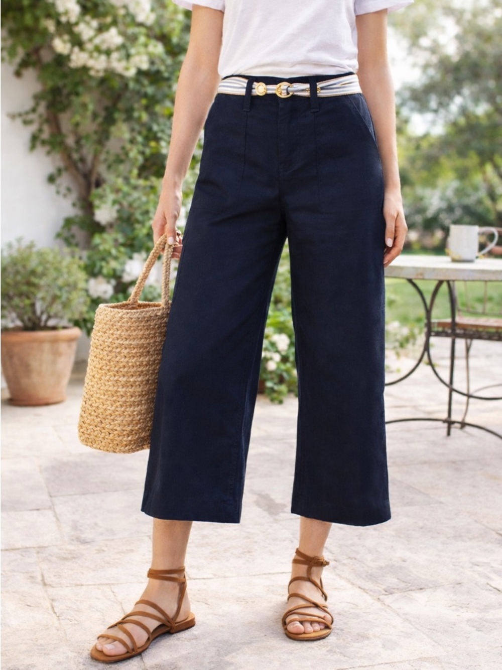 LOFT Navy Wide Leg Cropped Chino Pants | Size 2 | High Rise Casual Workwear